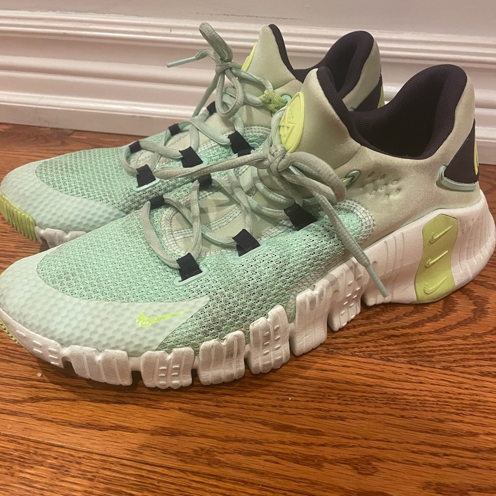 Nike Green and White Athletic Sneakers